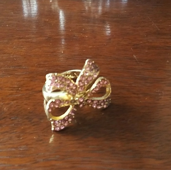 Pink Czs ring - Picture 3 of 8